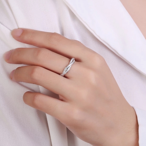 NEW Silver Double Twisted Eternity Diamond Ring - Picture 3 of 3